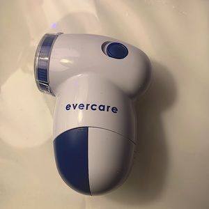 Evercare Small Fabric Shaver (EUC)
